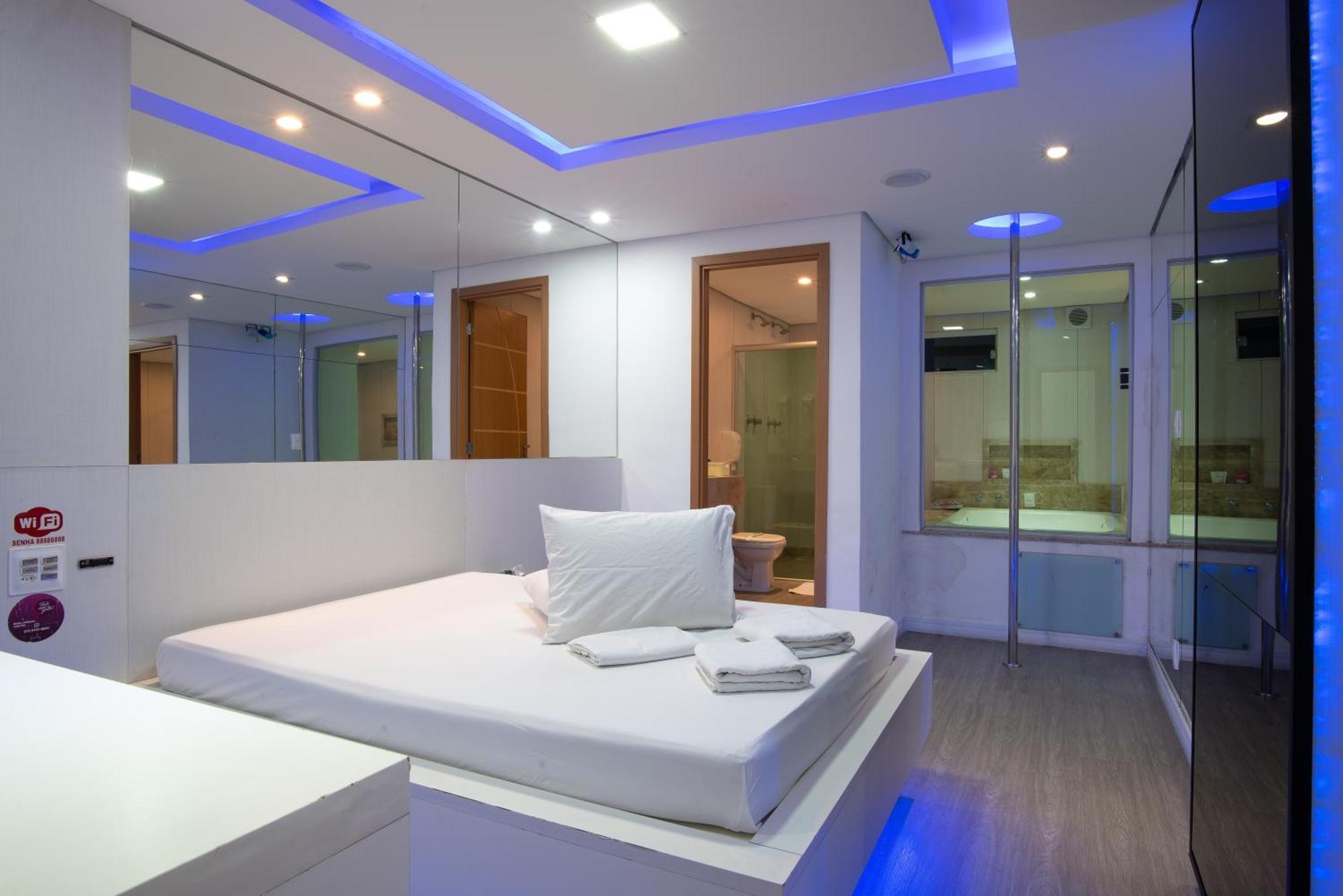 Fantasy 4 (adults Only) Hotel
